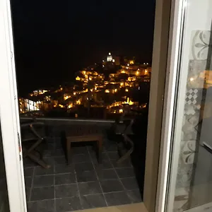 Via Pezza 100 Apart-hotel