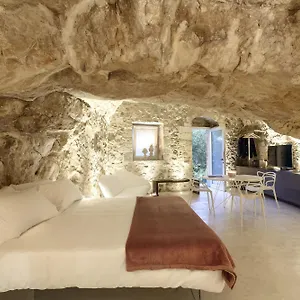 Don Serafino Historical Boutique Hotel